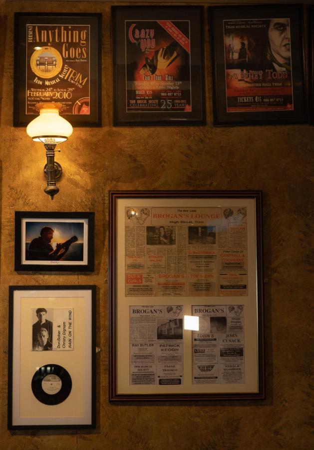 Brogans Bar & Hotel Trim Kültér fotó